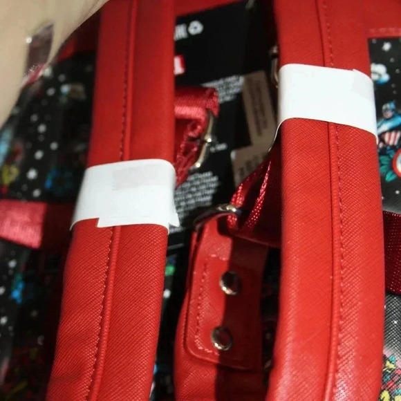 Loungefly Marvel Avengers Mini Backpack Floral Tattoo Print NWT - Picture 4 of 16